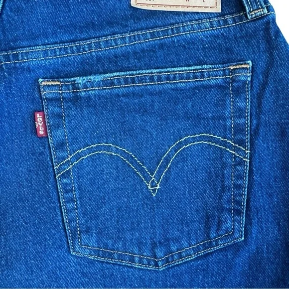 Levi's Women's 501 Original Jean Shorts Size 29 Medium Wash NWOT - Picture 6 of 9